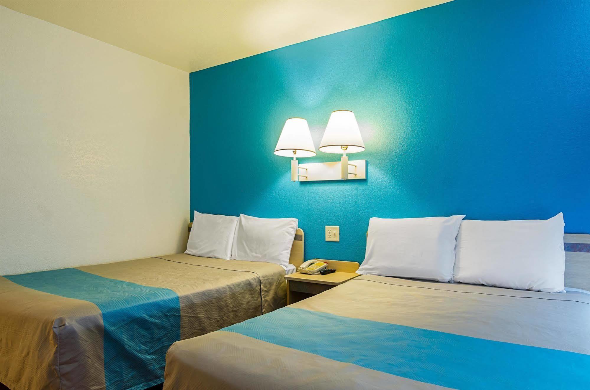 Motel 6-Mitchell, Sd Eksteriør bilde