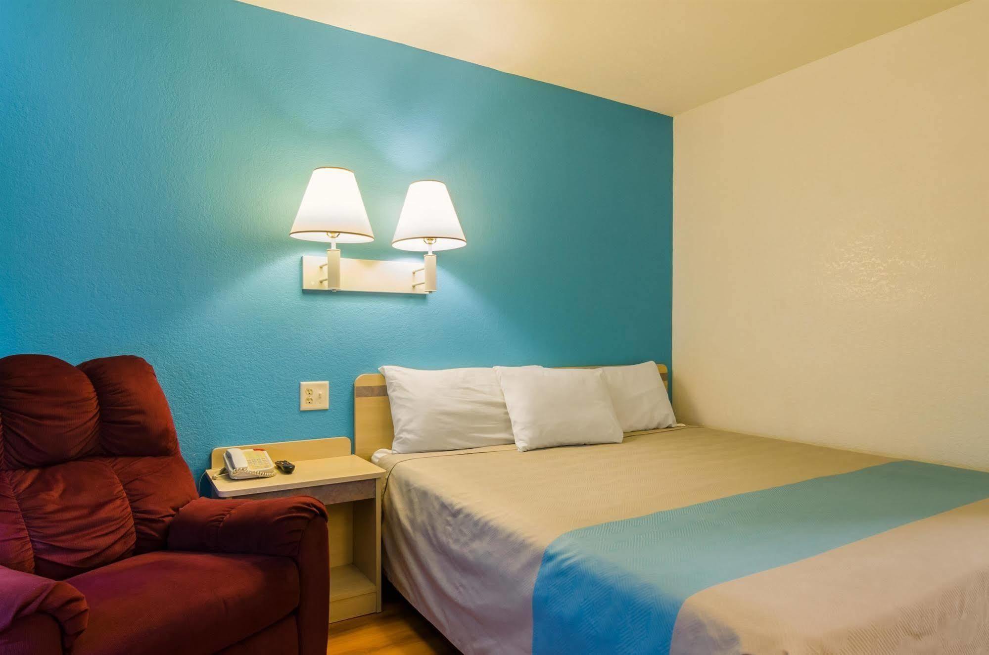 Motel 6-Mitchell, Sd Eksteriør bilde